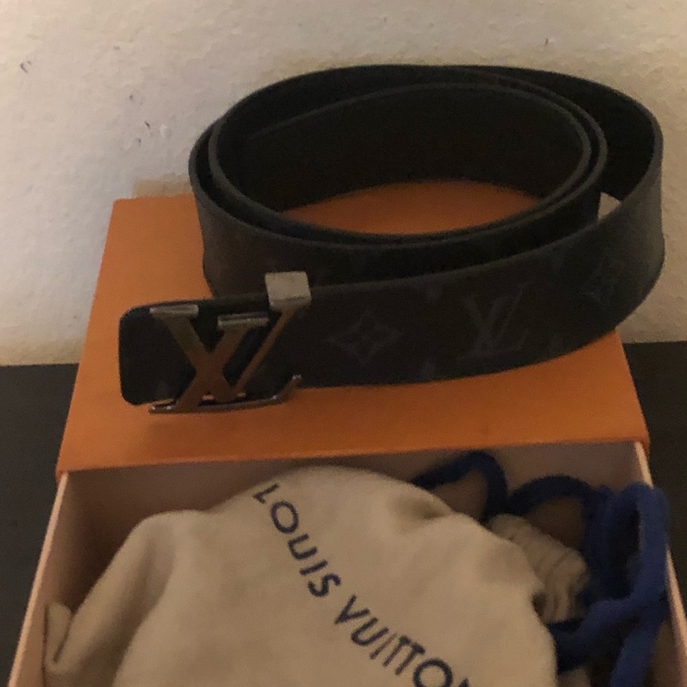 Men’s Louis Vuitton reversible belt (size 100) - Picture 1 of 4